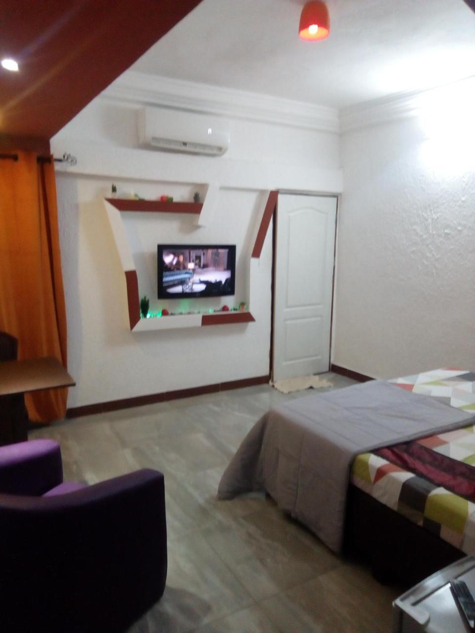 Senateur Hotel Agontinkon Cotonú Exterior foto