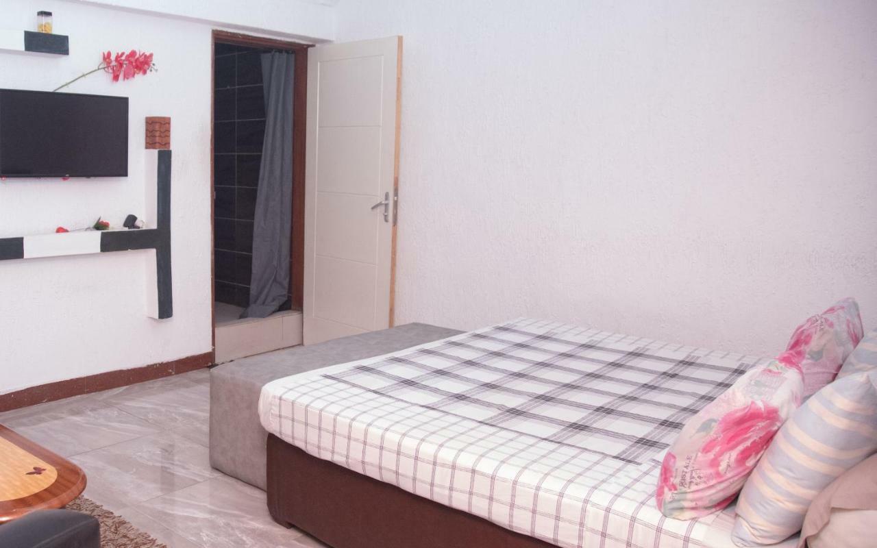 Senateur Hotel Agontinkon Cotonú Exterior foto